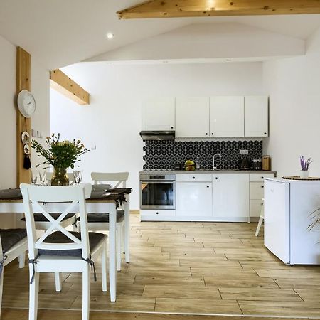 Apartament Abra 1 Rynek 8 Muszyna Kültér fotó